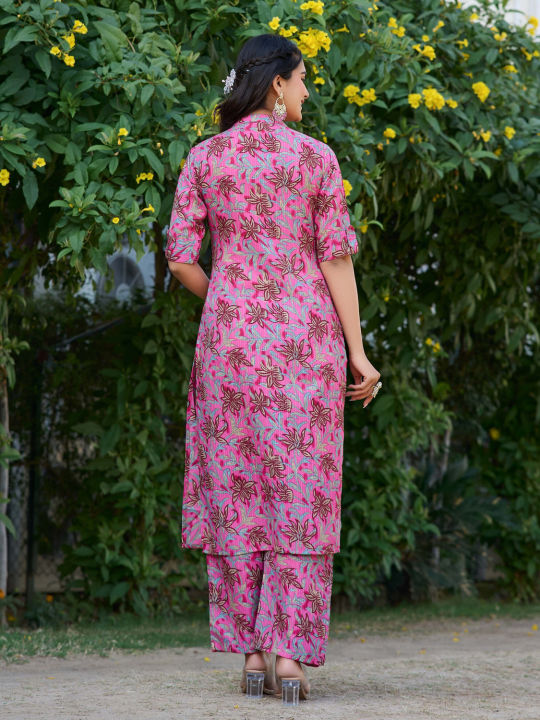 Fabdale%20Floral%20Printed%20Kurti%20Palazzo%20Set%20%7C%20Festive,%20Casual%20&%20Party%20Wear%20(DVST-024)%20-%20Image%203