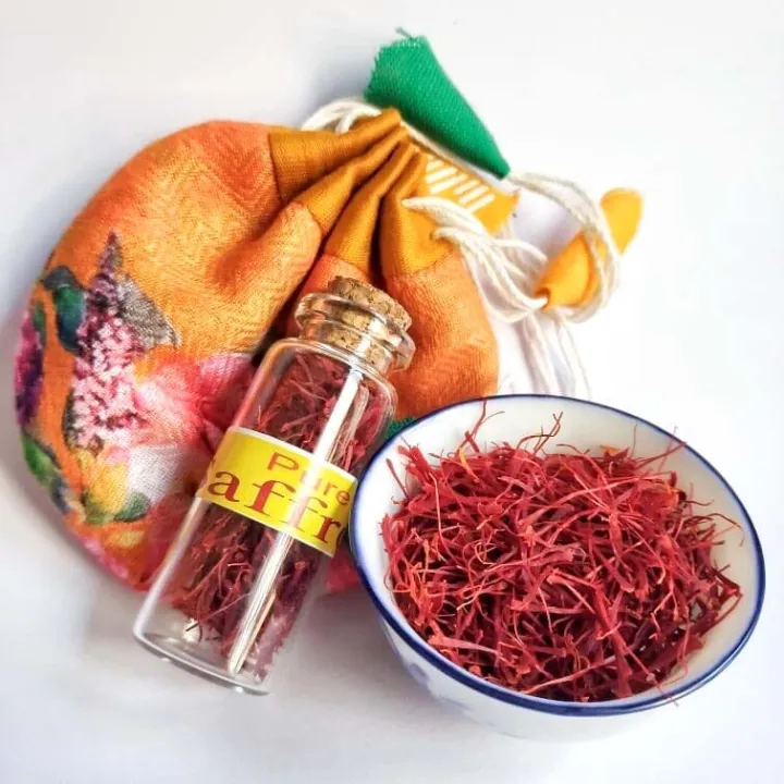 Pure%20Saffron%20(%20Keshar%20)%20Available%20in%20Half%20gm%20(0.5)%20,1gm,%203gm,%205gm,%2010gm,%2025gm%20(All%20Red%20Filaments)%20-%20Image%202