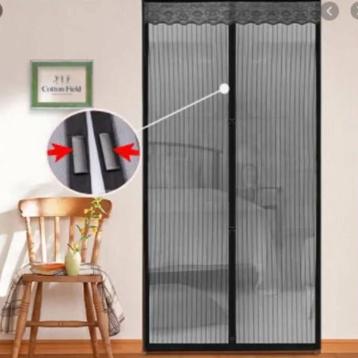 Magnetic%20Screen%20Door%20Net%20-%20Image%203