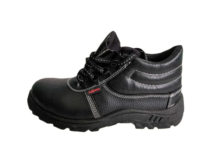 Safety%20Shoe%20-%20Metro%20Dzire%20-%20Image%202