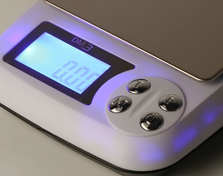 Digital%20Weight%20Scale%200.01g/500g%20For%20Jewelry/Chemical/Kitchen%20Small%20Weighing%20Machine%20With%20Tray%20(Assorted%20Color)%20-%20Image%208