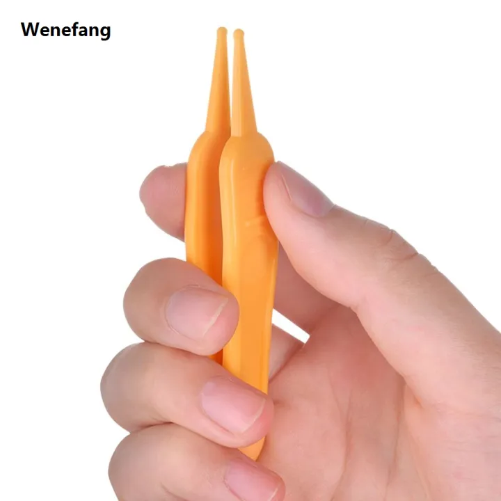 Wenefang%20Baby%20Dig%20Booger%20Clip%20Infants%20Ear%20Nose%20Navel%20Clean%20Tools%20Kids%20Safety%20Tweezers%20Cleaning%20Forceps%20Toddler%20Nasal%20Cavity%20Care%20-%20Image%204