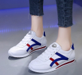 Shoes women's foreign trade new casual shoes breathable lightweight shoes women sneakers. 