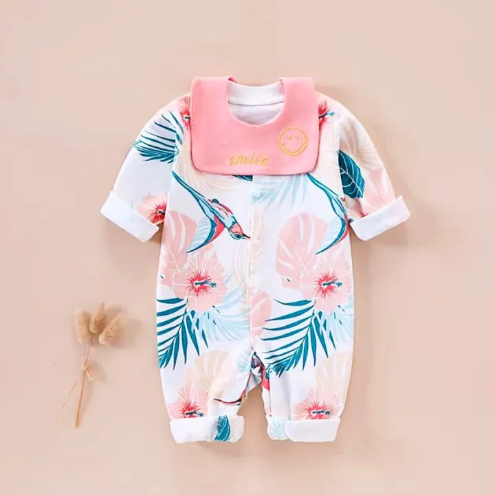 Jumpsuit%20For%20Newborn%20Baby%20With%20Bibs%20-%20Image%205