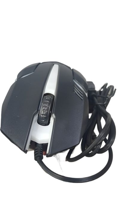 T-Wolf%20V1%201200%20DPI%20Gaming%20Mouse%20with%20RGB%20Backlights%20-%20Image%203