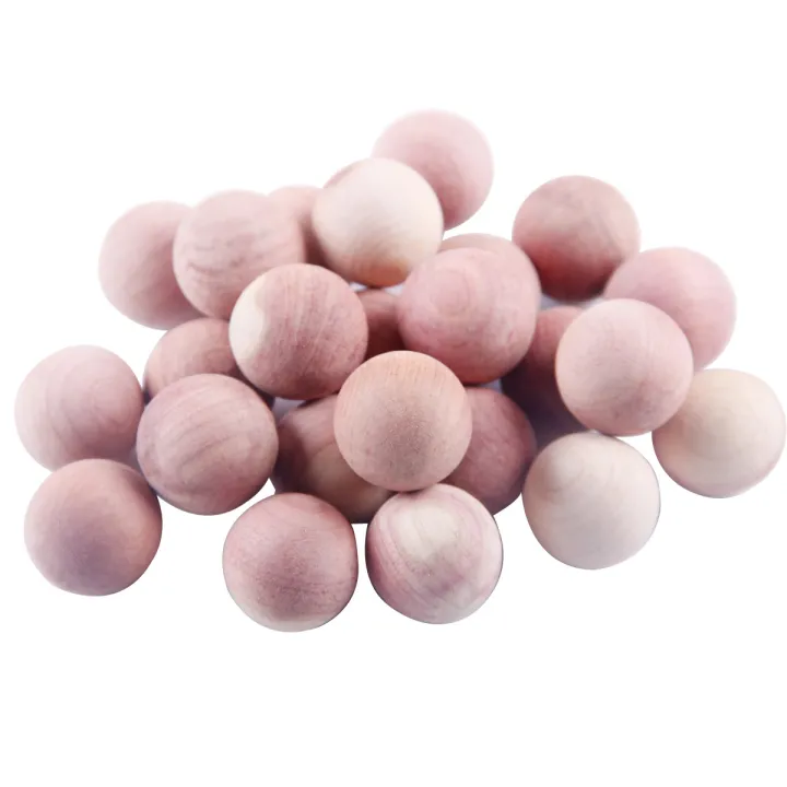24Pcs%20Natural%20Cedar%20Balls%20Aromatic%20Red%20Cedar%20Wooden%20Balls%20-%20Image%207