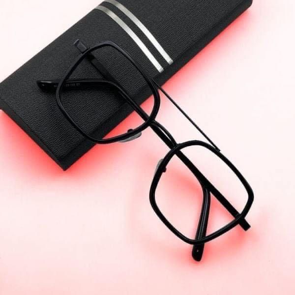 Blue%20Ray%20Cut%20Glass%20Using%20Mobile%20TV%20And%20Laptop%20Black%20Metal%20Frame%20Glass%20For%20Men%20-%20Image%202