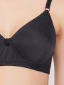 Clovia Padded Non-Wired Full Cup T-shirt Bra in Black. 