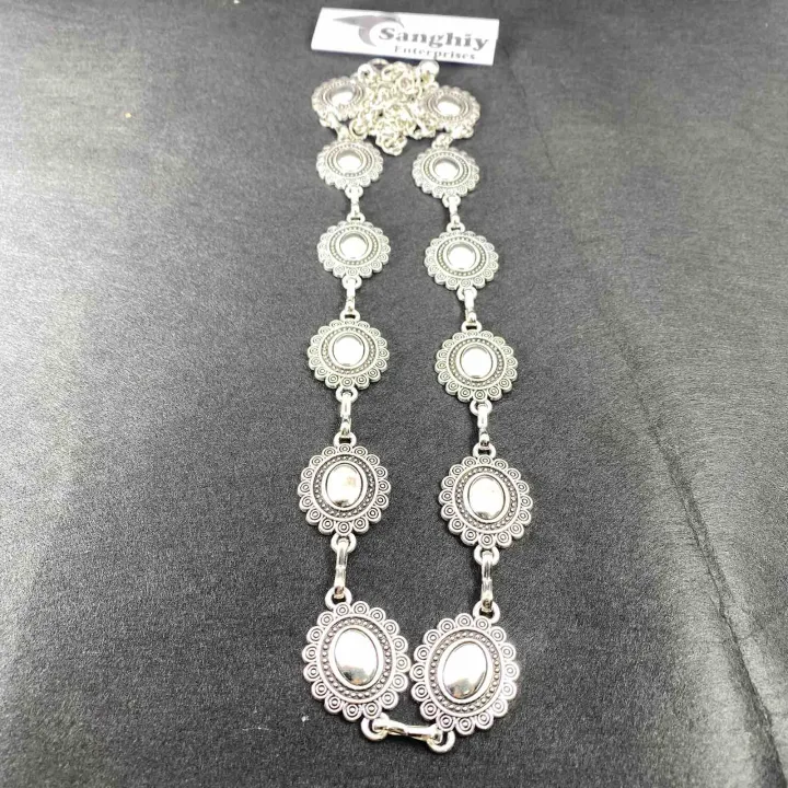 Women%20Western%20Chain%20Belt%20Concho%20Chain%20Adjustable%20Turquoise%20Metal%20Boho%20Waist%20Chain%20for%20Jeans%20or%20Dresses%20-%20Image%204