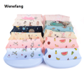 Wenefang Silicone Babi Bib Waterproof Saliva Dripping Banana Bibs Cartoon Newborn Feeding Soft Edible Aprons Baby Adjustable Burp Scarf. 