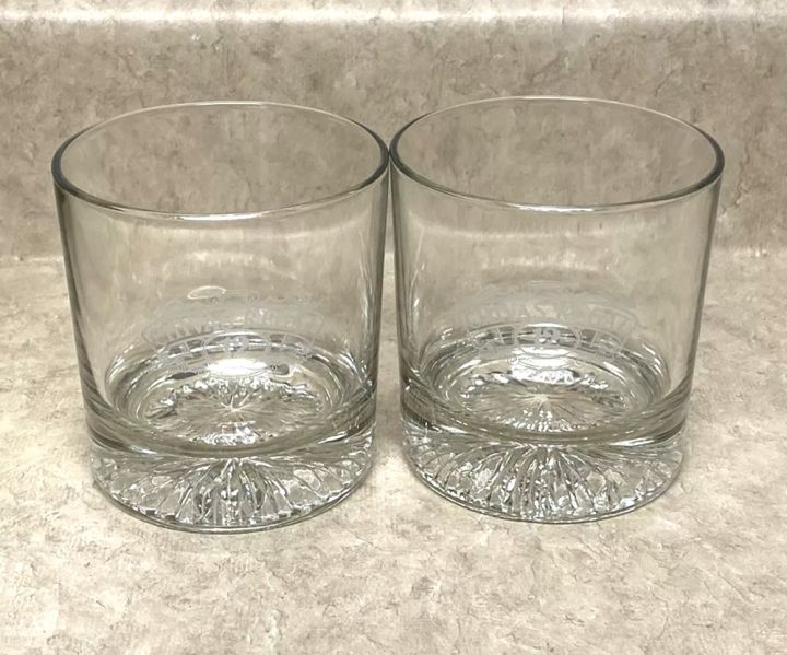Set%20of%206%20Whiskey%20Glasses%20-%20Crystal%20Glass%20Tumblers,%20Stylish,%20Premium%20Quality%20%20for%20Whiskey,%20Bourbon%20&%20Scotch!%20-%20Image%206