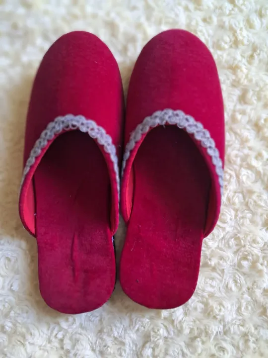 Handmade%20Velvet%20Shoes%20For%20Women,%20Red%20Velvet%20Slipper%20-%20Image%202