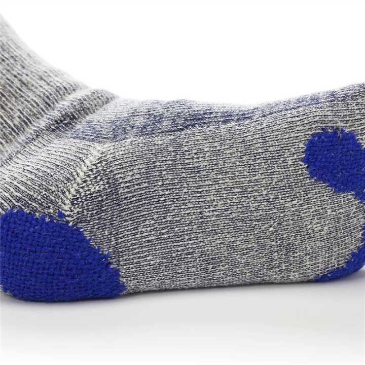 Darning%20Mini%20Kits%20Machine%20with%20Threads%2014%20Hooks%20Darning%20Complete%20Darning%20Kit%20for%20Beginners%20Quickly%20Mending%20Jeans%20Socks,%20Patterns%20-%20Image%207