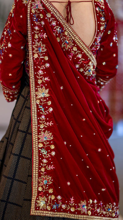 Heavy%20Embroidered%20Magar%20Cultural%20Dress%20Set%20%7C%20Hand%20Embroidered%20Blouse%20with%20Cotton%20Lehenga,%20Including%20Matching%20Ghalek%20-%20Image%204