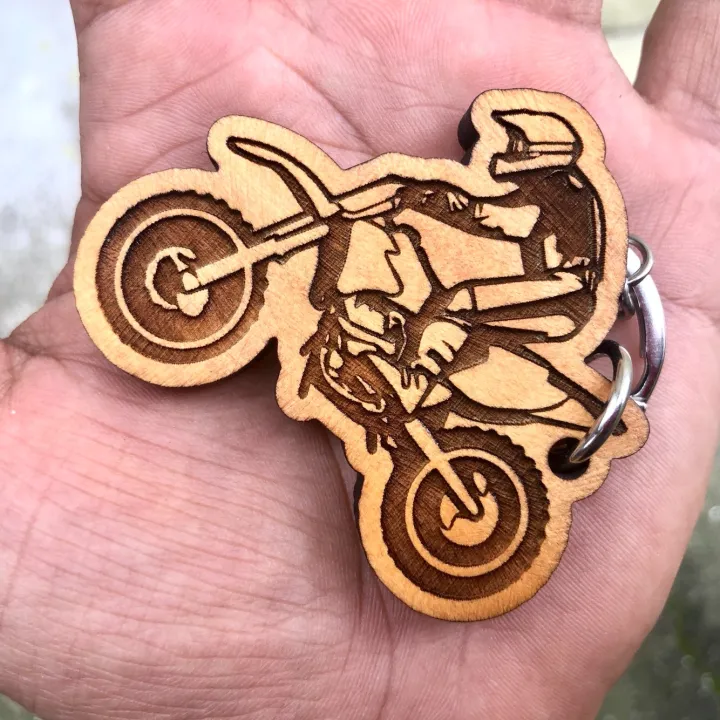 Vroom%20Vroom%20-%20Dirt%20Bike%20Keyring/Keychain%20-%20Engraved%20On%20Nepalese%20Wood%20-%20Image%204