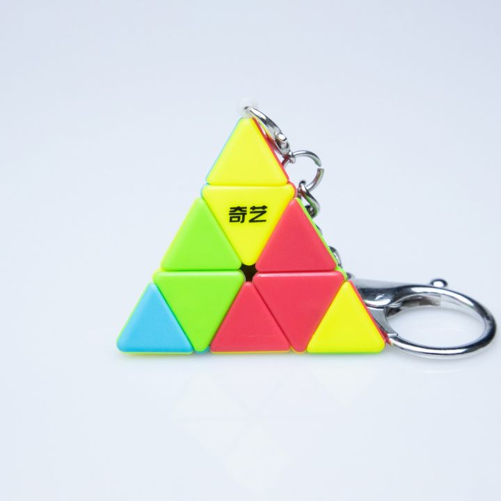 QiYi Mini Pyraminx Keychain