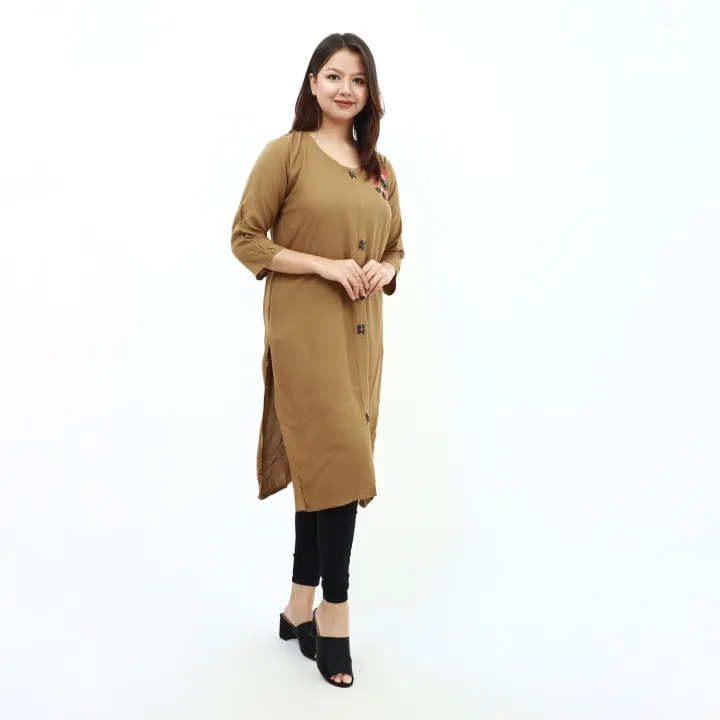 Green%20Quarter%20Sleeve%20Floral%20Embroidered%20Front%20Button%20Design%20Kurti%20For%20Women%20-%20Image%203