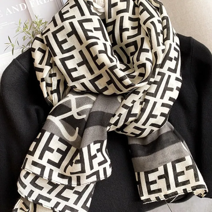 Cotton%20Linen%20Scarf%20Spring%20Autumn%20Fashionable%20Shawl%20Scarf%20New%20Versatile%20Mom%20Printed%20Scarf%20Winter%20Women%20-%20Image%203