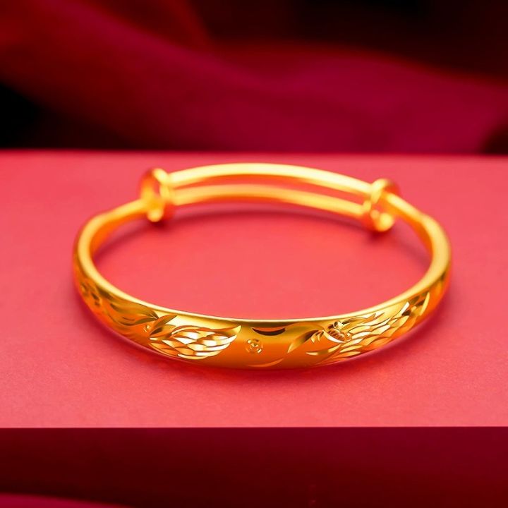 Sikhai%20Brand%20Gold%20Bangle%20with%20Unique%20Design%20%E2%80%93%20Real%20Gold%20Look,%20Adjustable%20&%20Long-Lasting%20(1%20Pc)%20-%20Image%204