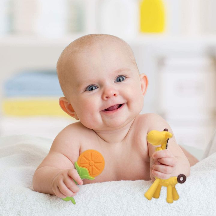 Baby%20Teething%20Toys%20(4%20Pack)%20-%20Silicone%20Teethers%20Soothe%20Gums,%20Banana%20Toothbrushes,%20Fruit%20Giraffe%20Shapes%20with%20Storage%20Case%20%7C%20BPA-Free%20Teether%20Set%20for%20Toddlers%20-%20Image%207