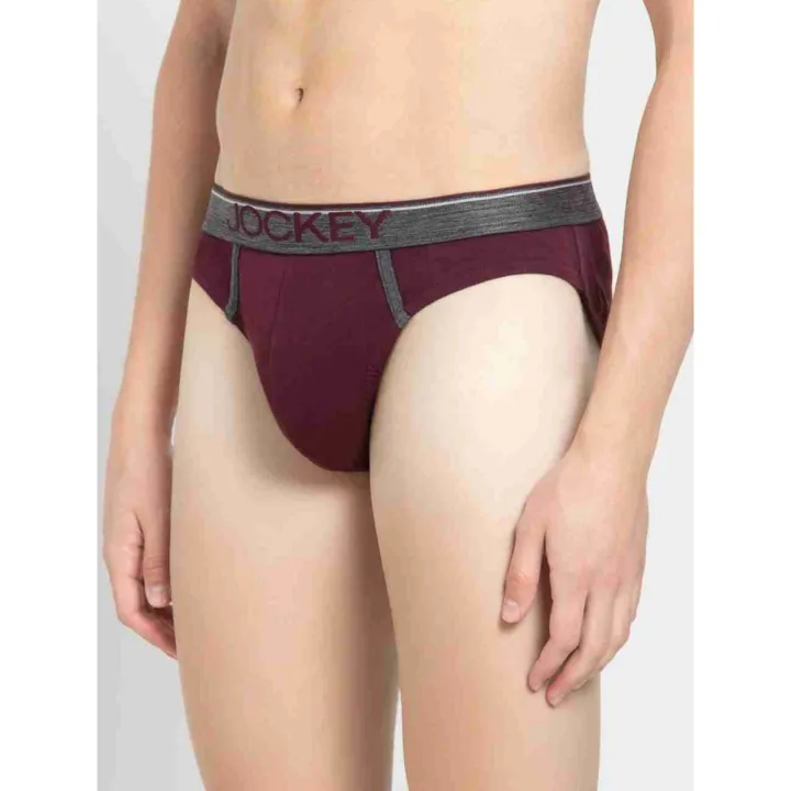 Jockey%20(Pack%20of%202)%208044%20Men's%20Super%20Combed%20Cotton%20Rib%20Solid%20Brief%20-%20Image%205