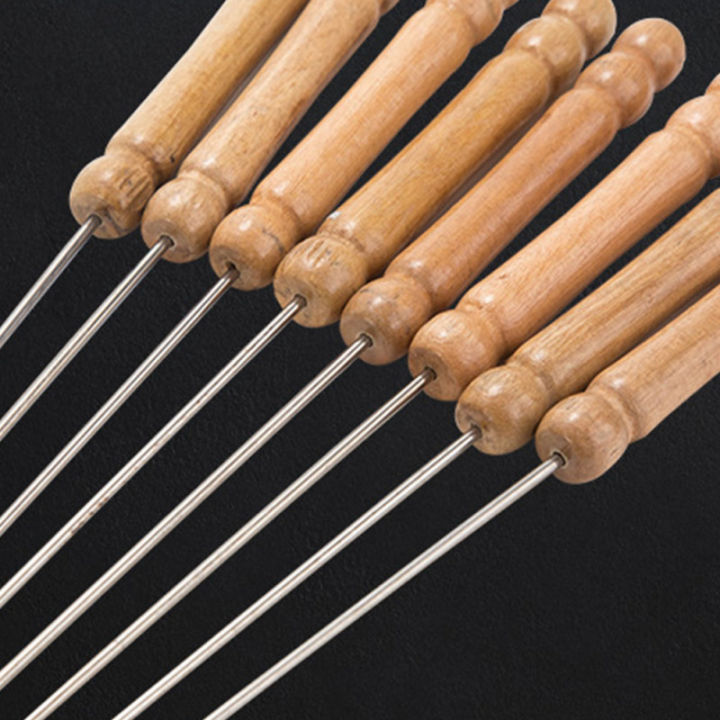Barbecue%20Skewers%2012Pcs%20Set%20With%20Woodern%20Handle%20-%20Image%205