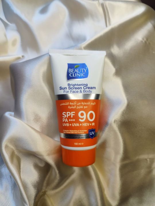 Beauty%20Clinic%20Brightening%20Sunscreen%20SPF%2090%20PA+++%20%7C%20Face%20&%20Body%20Protection%20against%20UVB,%20UVA,%20HEV%20&%20IR%20%E2%80%93%20150ml%20-%20Image%202