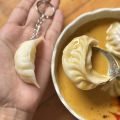 Mini Momo Dumpling Keyring – Cute Food-Themed Keychain, Acrylic/Resin Hanging Charm Accessory for Keys, Bags & Gifts | Momo Key Chain. 