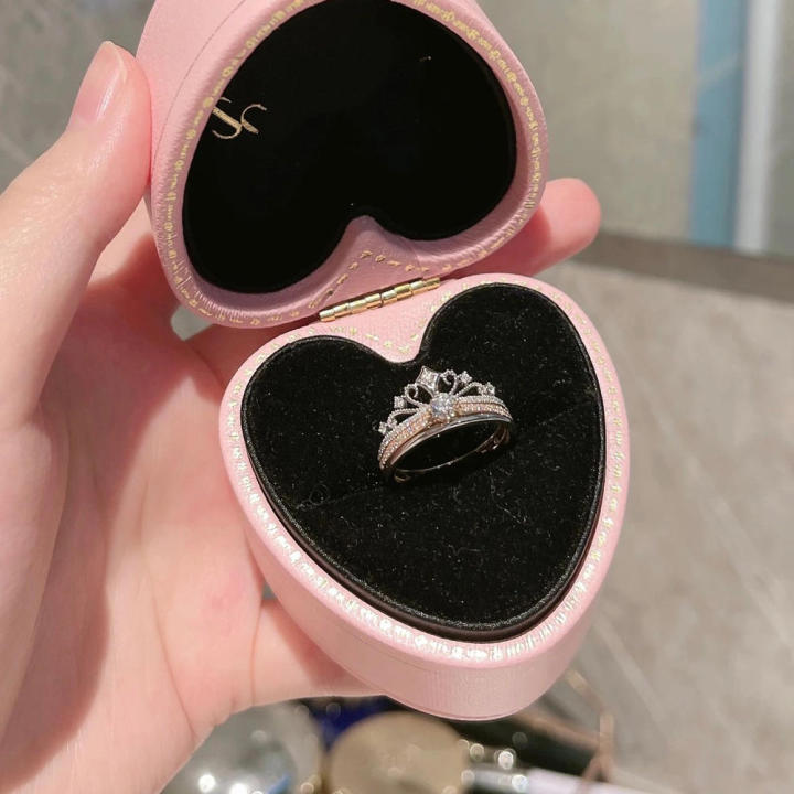 Romantic princess rings Fashionable Crown-shaped Elegant appearance Women's rings Classic design 2 in 1 design Crown rings for Romantic occasions Wedding ceremonies Valentine's Day