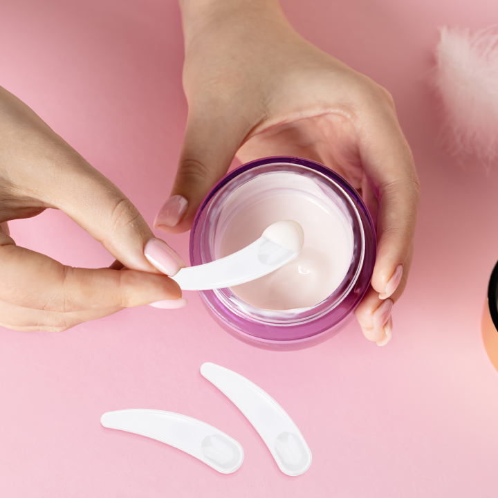 Yuanyan%2050%20Pcs%20Skin%20Care%20Tools%20Makeup%20Spatula%20Tool%20Auxiliary%20Tool%20Makeup%20Scoop%20Spatula%20Cream%20Spatulas%20Mask%20Spatulas%20Face%20Cream%20Spoon%20-%20Image%204