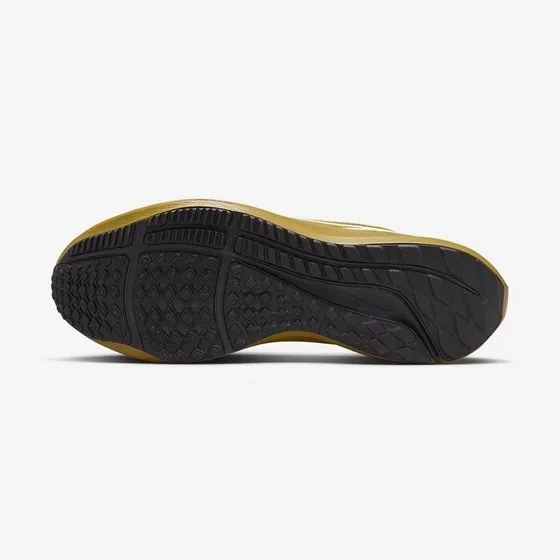 Pegasus%2040%20Shoes%20For%20Men%20DV3853-700%20-%20Image%204