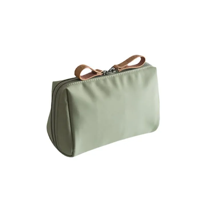 Korean%20version%20of%20lipstick%20envelope%20makeup%20bagSimple%20and%20delicate%20travel%20clutch%20bag,%20portable%20mini%20travel%20cosmetics%20storage%20bag%20-%20Image%205
