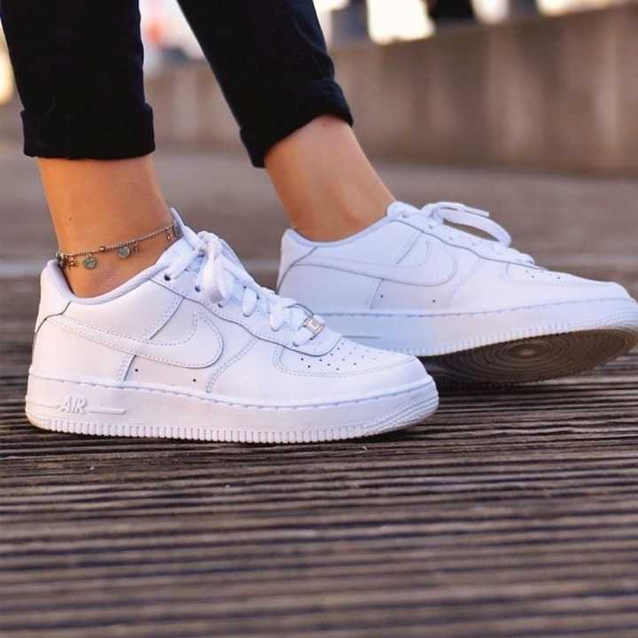 Girls in air force 1s deals