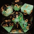 Weihonghunfei【2025 Version】 Set Dice Resin, Resin DnDD, Dragon and Applicable, D Make Handmade Resin Polyhedron D Dice Set in Dungeon D and Dice with Sharp Edge Dice Green Affordable. 