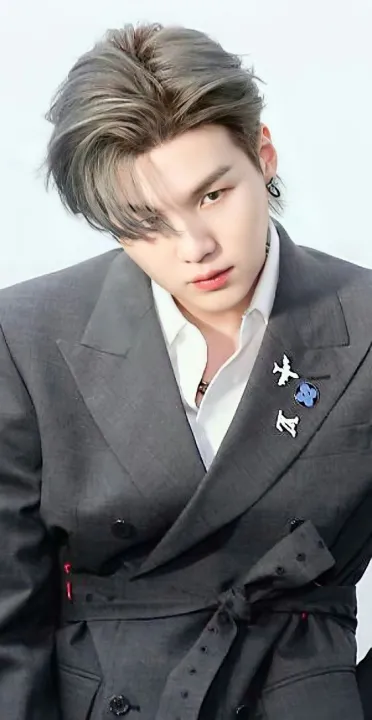 3%20Pieces%20Self%20Cut%20BTS%20Suga%20Min%20Yoong%20Stickers%20And%20Posters%20In%20A4%20Glossy%20White%20Background%20-%20Image%208