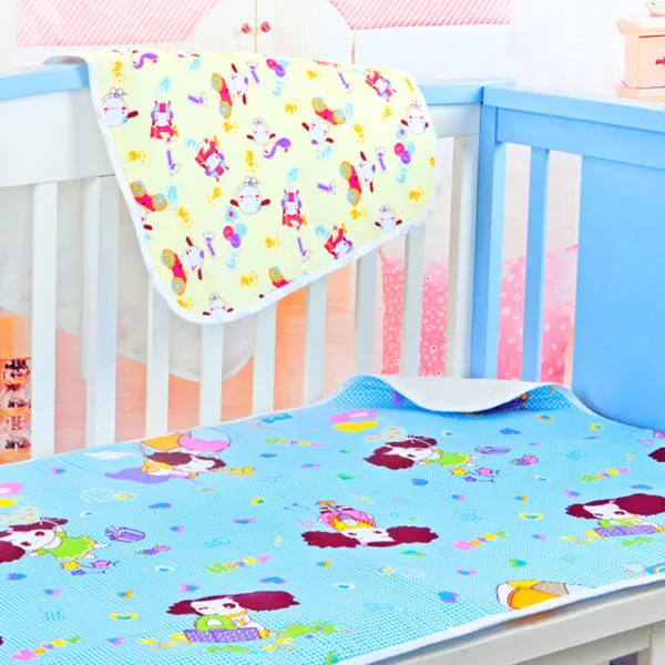 Double%20Bed%20Water%20Proof%20Mat,%20Urine%20Mat%20For%20Kids%20Full%20Bed%20-%20Image%203