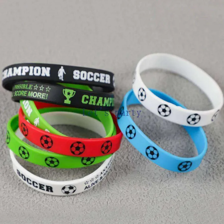 8Pcs%20Football%20Theme%20Gifts%20Soccer%20Silicone%20Stretch%20Bracelet%20Wristbands%20for%20Kids%20Adults%20Birthday%20Party%20Favors%20Decorations%20-%20Image%203