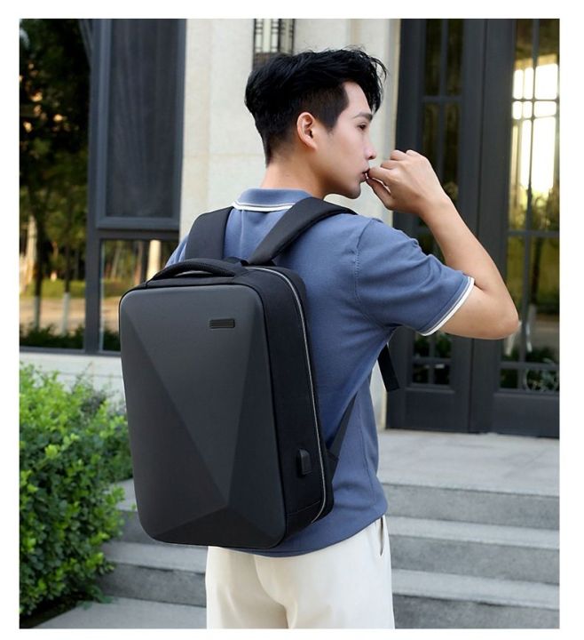 Large%20Capacity%20Gaming%20Laptop%20Bag%20with%20Hard%20Shell%20USB%20Charging%20Port%20And%20Number%20Combination%20Lock%20-%20Image%205