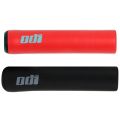 ZOROOM Odi 2 Pair Bicycle Grip Silicone Handlebar Grips Shock-Absorbing Soft Mountain Bicycle Grip - Red & Black. 