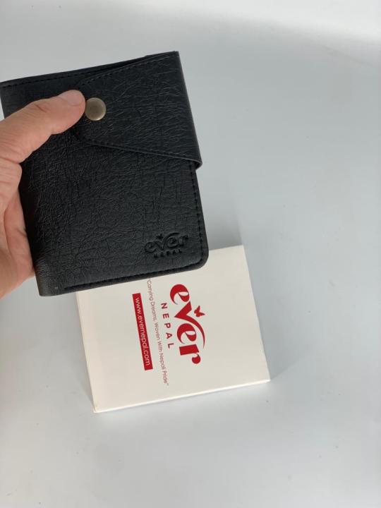Ever%20Nepal%20Black%20Color%20PU%20Leather%20Button%20Wallet%20For%20Men%20-%20Image%202