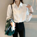 White shirt women's 2025 new Korean version of the design sense niche foreign style top to wear a versatile casual shirt wholesale. 