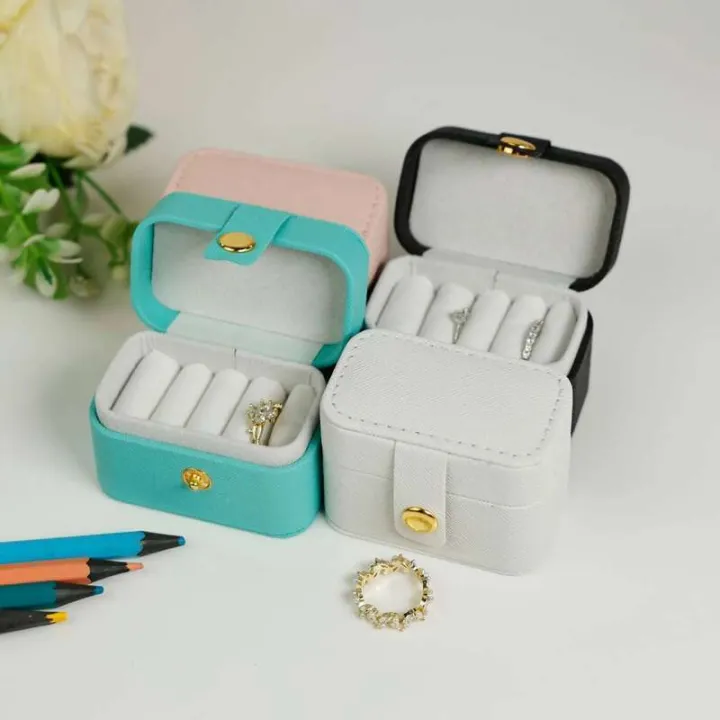 1pc%20mini%20portable%20minimalist%20jewelry%20storage%20box,%20suitable%20for%20displaying%20and%20storing%20rings,%20necklaces,%20earrings%20-%20Image%204