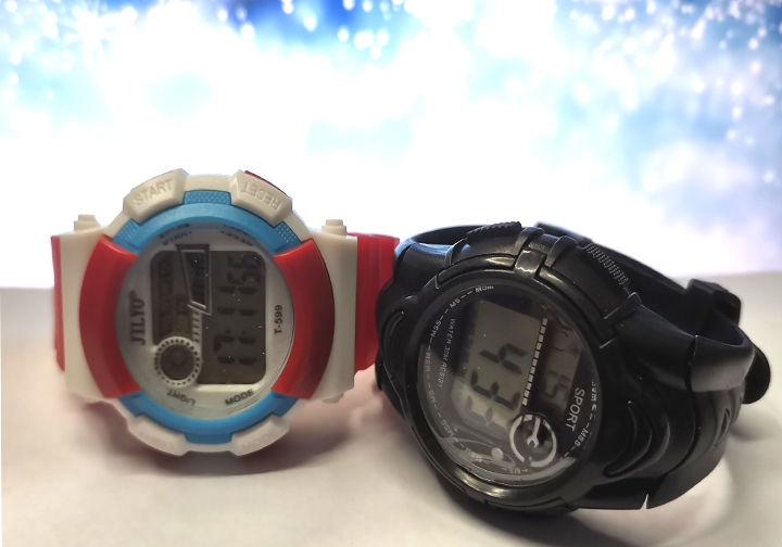 Multifunctional%20Sports%20Watch%20Jilyo%20-%20Image%204