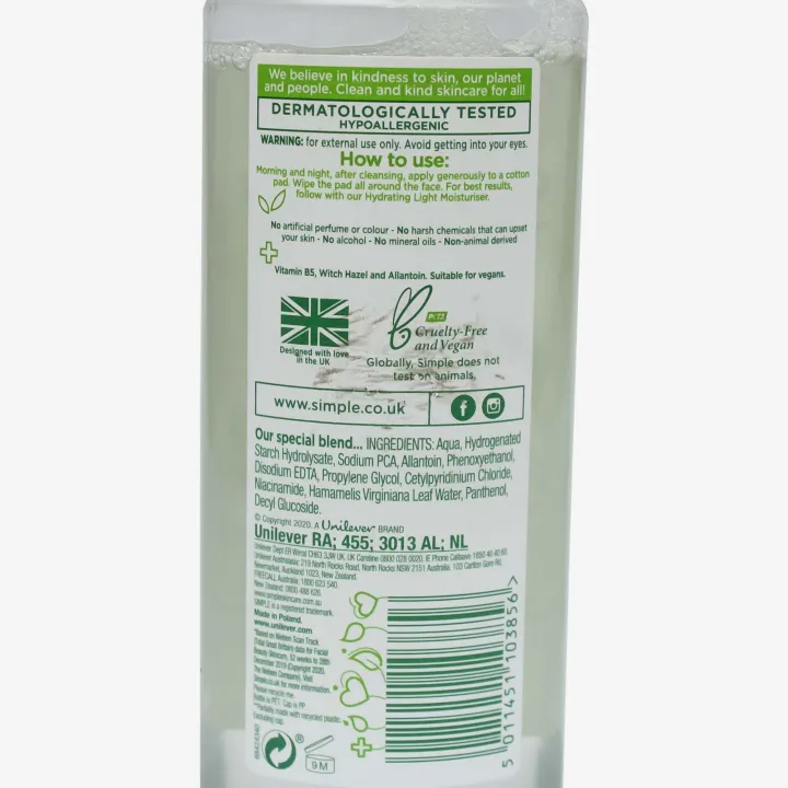 Simple%20Soothing%20Facial%20Toner%20200ml%20-%20Image%203