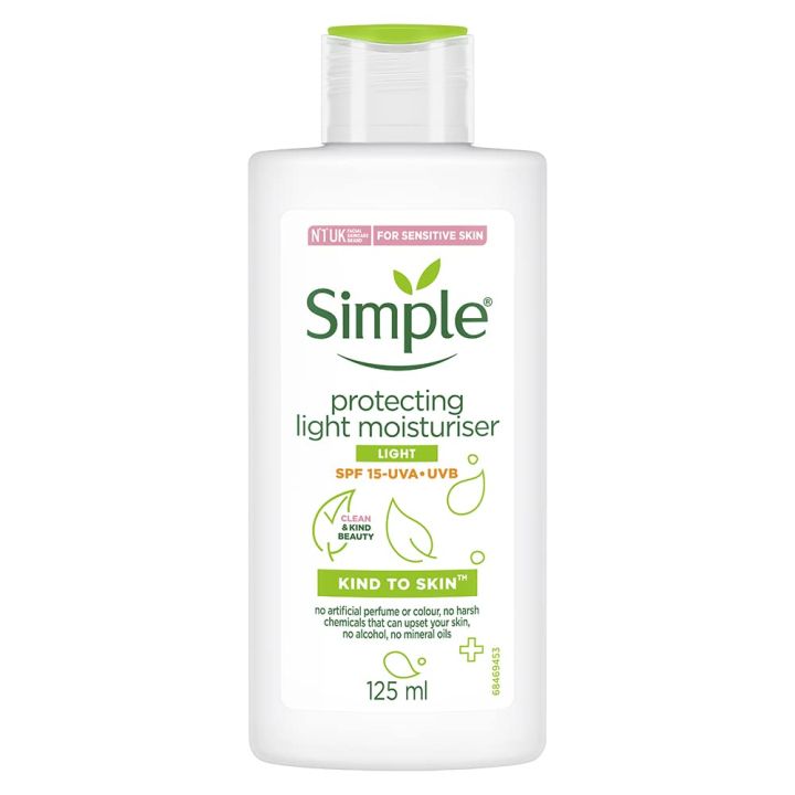 Simple Protecting Light Moisturiser SPF 15-UVA-UVB 125ml