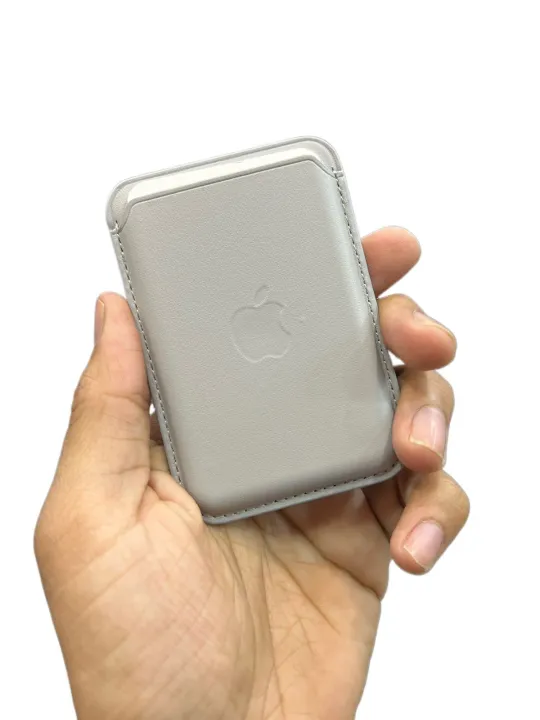 iPhone%20Magnetic%20Leather%20Wallet%20with%20MagSafe%20And%20Notification%20Super%20Fine%20Quality%20-%20Image%202