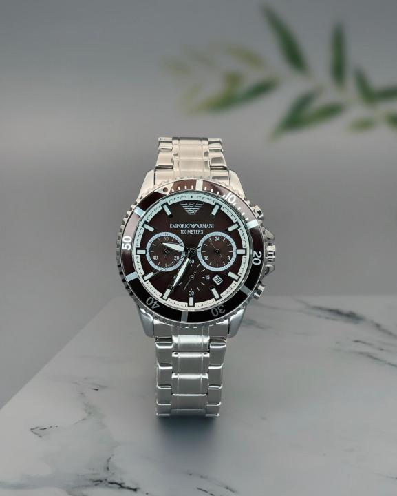 Emporio%20Armani%20Classic%20Round%20Quartz%20Brown%20Dial%20Men%20Watch%20-%20Image%204