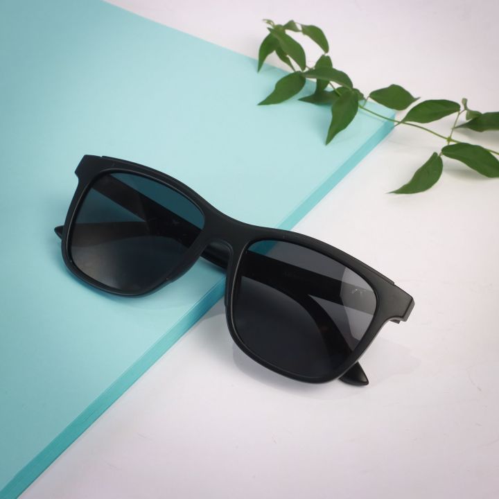 Gorkha%20Brand%20Design%20Trendy%20Polarized%20Premium%20Quality%20Wayfarer%20Black%20Sunglasses%20For%20Men%20-%20Image%203