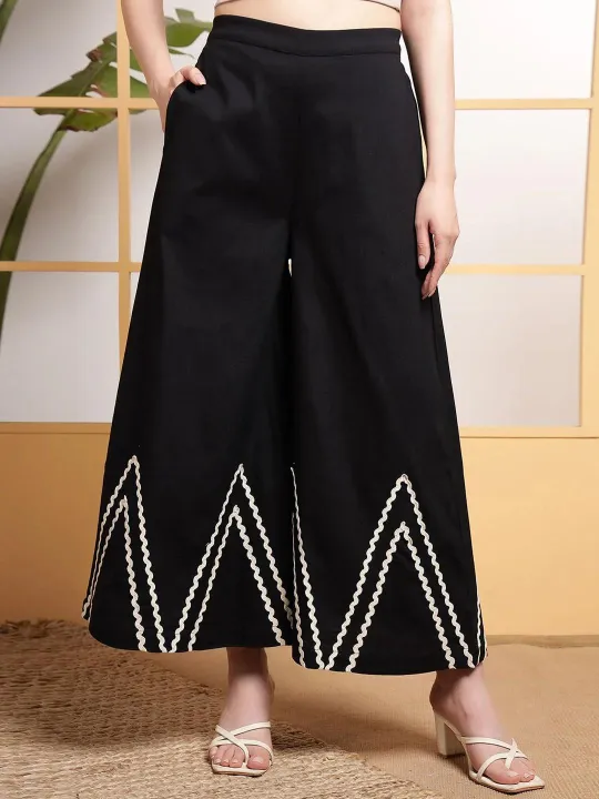 Classic%20Black%20Cotton%20Flex%20Sleeveless%20CoOrd%20Set%20for%20Women%20By%20Sapnaaz%20Fashion%20-%20Image%204