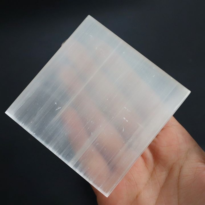 Selenite%20Recharging%20Crystal%20Plate%20-%20Image%203